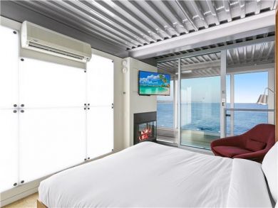 Oceanfront Luxury Malibu Home